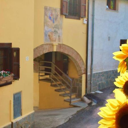 Borghetto Storico - Fronte Castello Apartment Villar Dora Luaran gambar